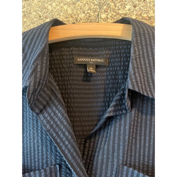 Banana Republic Womens Sleeveless Striped Button-Up Shirt M Navy - Picture 2 of 6